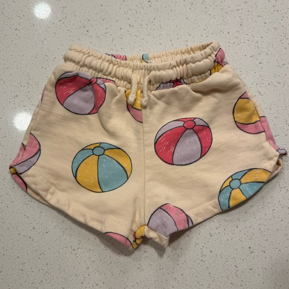 Zara terry shorts with beach ball pattern